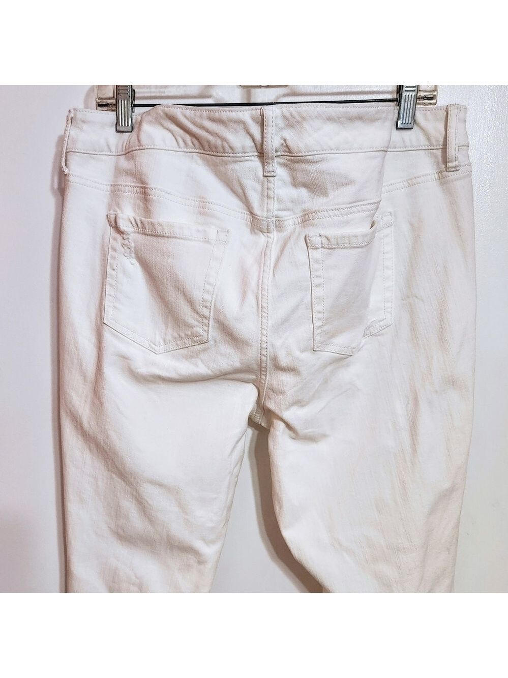 Torrid White Ripped Distressed Mid Rise Stretch Denim Jeans 14 Regular - Picture 6 of 10